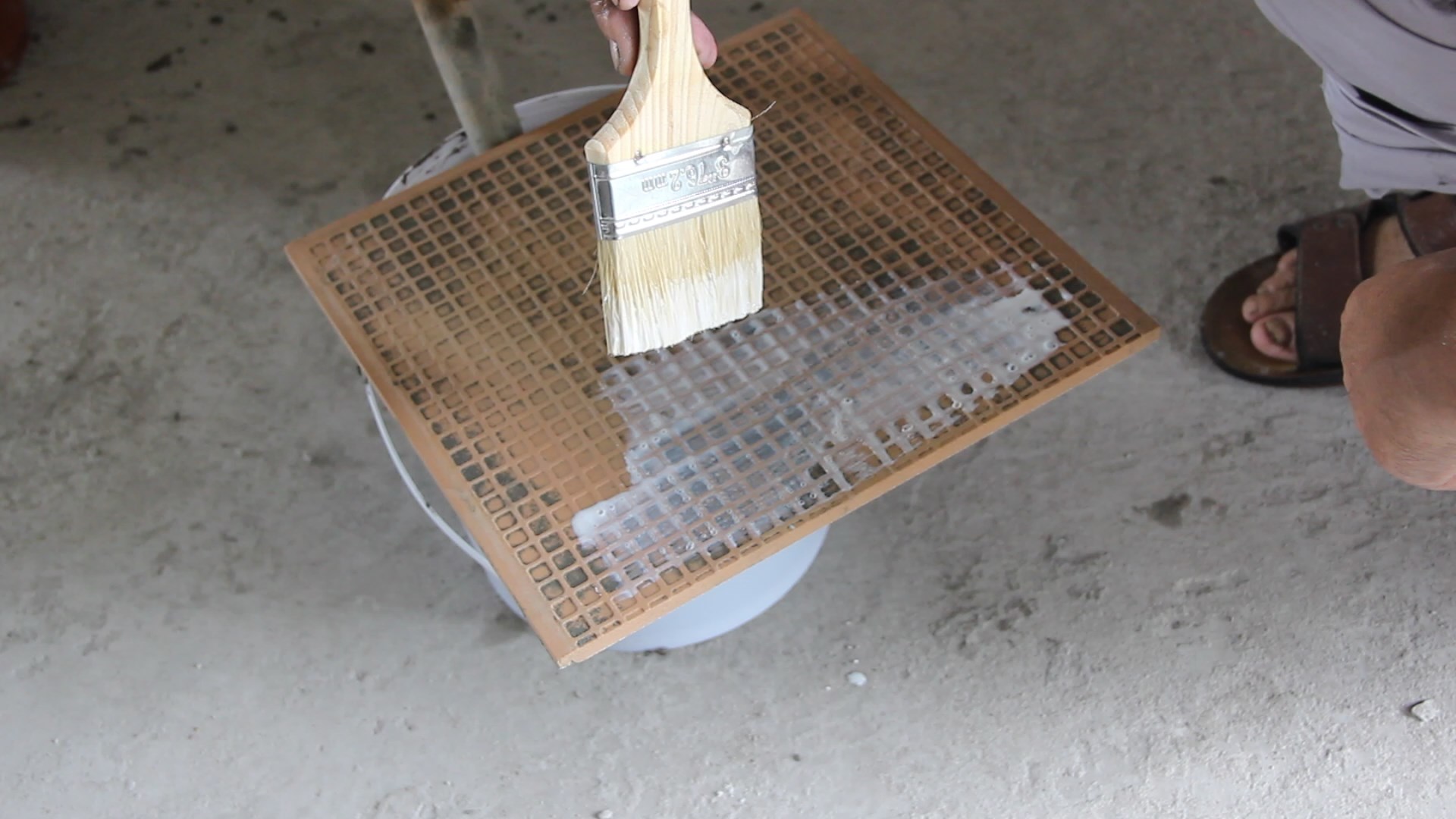 瓷砖-背胶5.jpg 瓷砖-背胶5.jpg